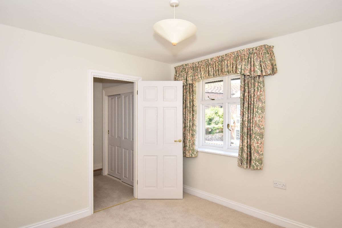 2 bed house to rent in Greens Court, Salisbury 20