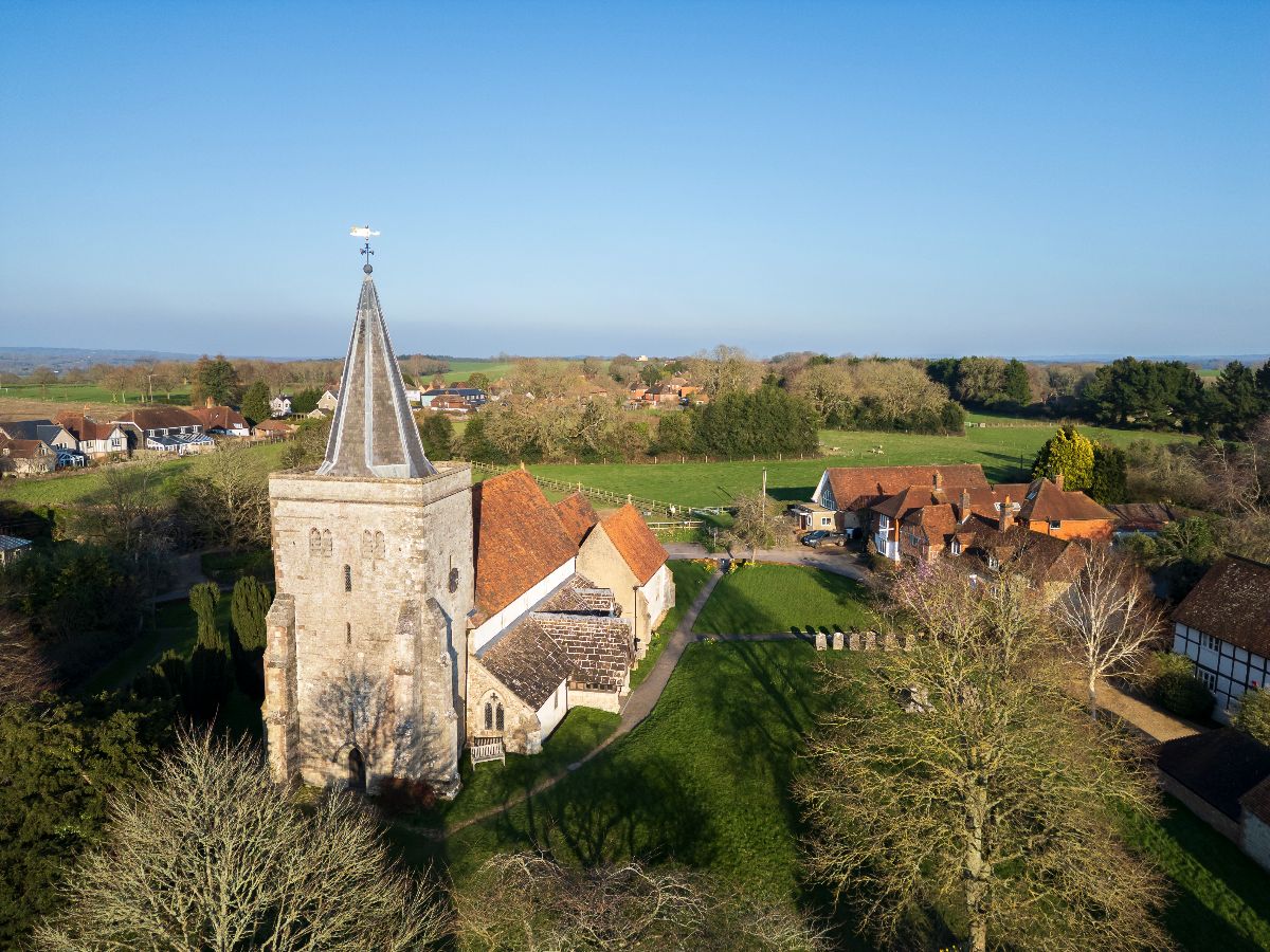 5 bed character property to rent in Westcote Barn, Binsted 19