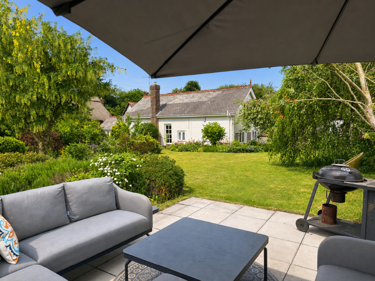 3 bed character property to rent in The Old Chapel, Bodenham  - Property Image 28