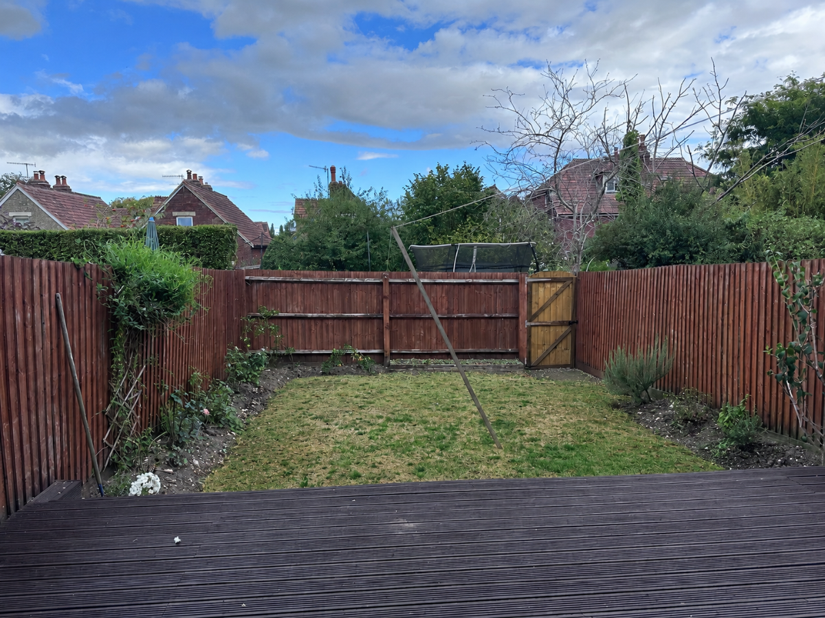 3 bed terraced house to rent in Chichester Close, Salisbury  - Property Image 13