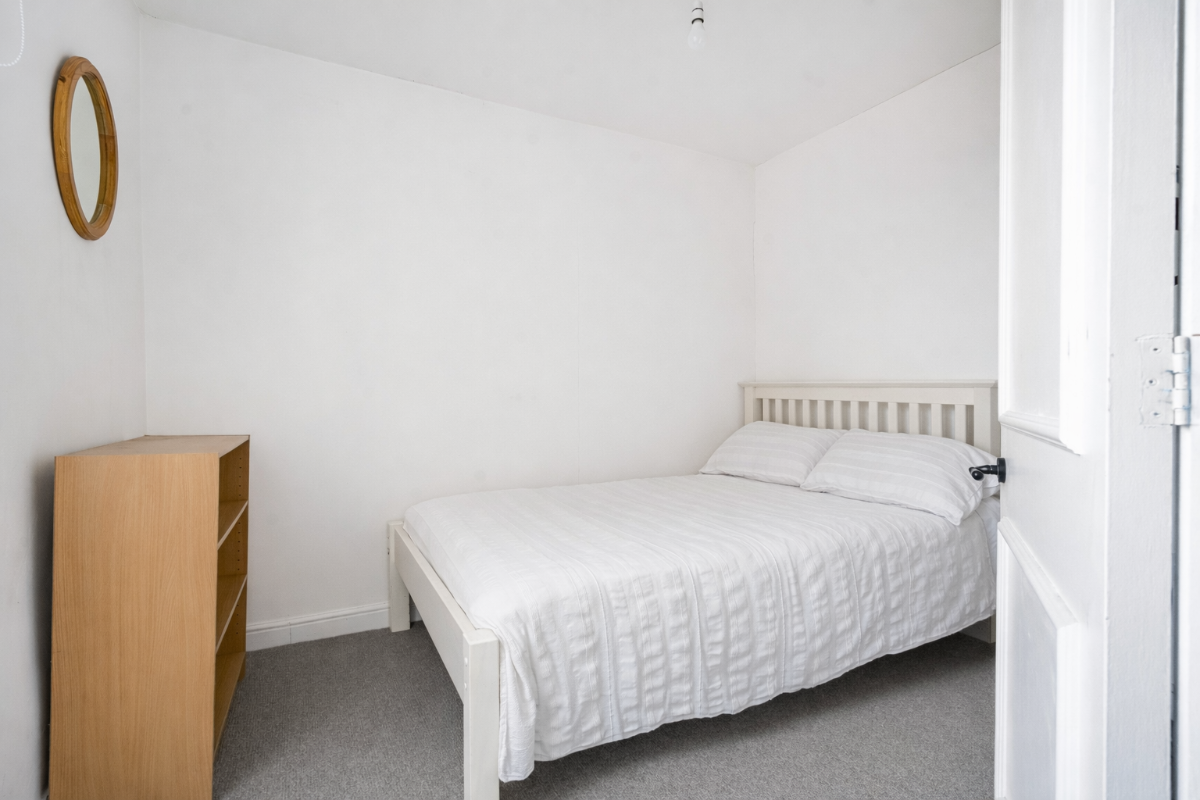 1 bed character property to rent in Mill Road, Salisbury  - Property Image 9