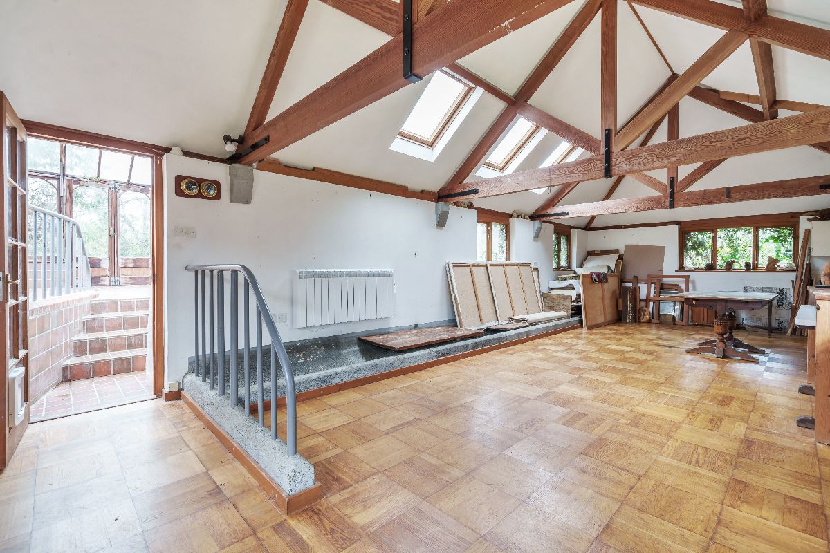 3 bed cottage for sale in Smallbrook Farmhouse, Hamptworth Road, Landford, Salisbury  - Property Image 16