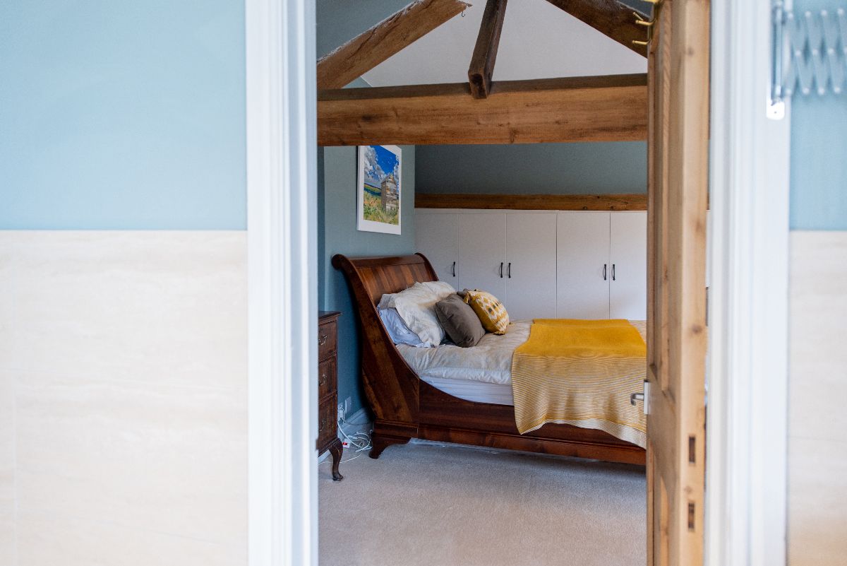 4 bed end of terrace house for sale in Court Street, Tisbury, Salisbury 17