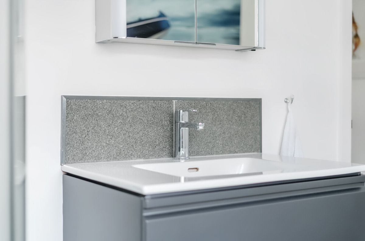 2 bed character property for sale in Crow Lane, Wilton 23