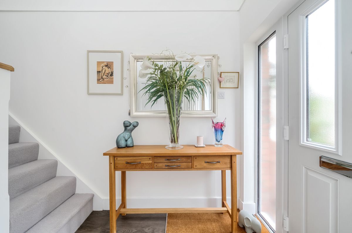 2 bed character property for sale in Crow Lane, Wilton 1