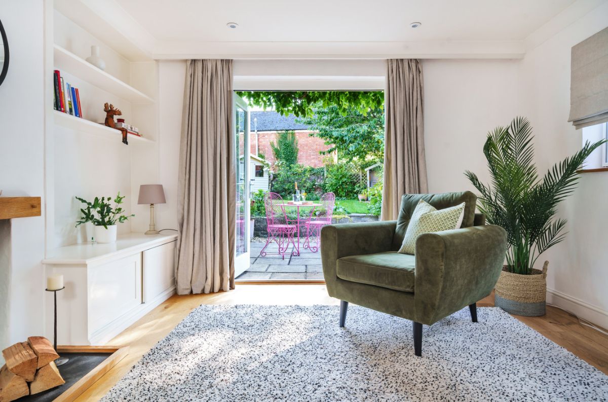 4 bed character property for sale in 5-7 West Street, Wilton  - Property Image 6