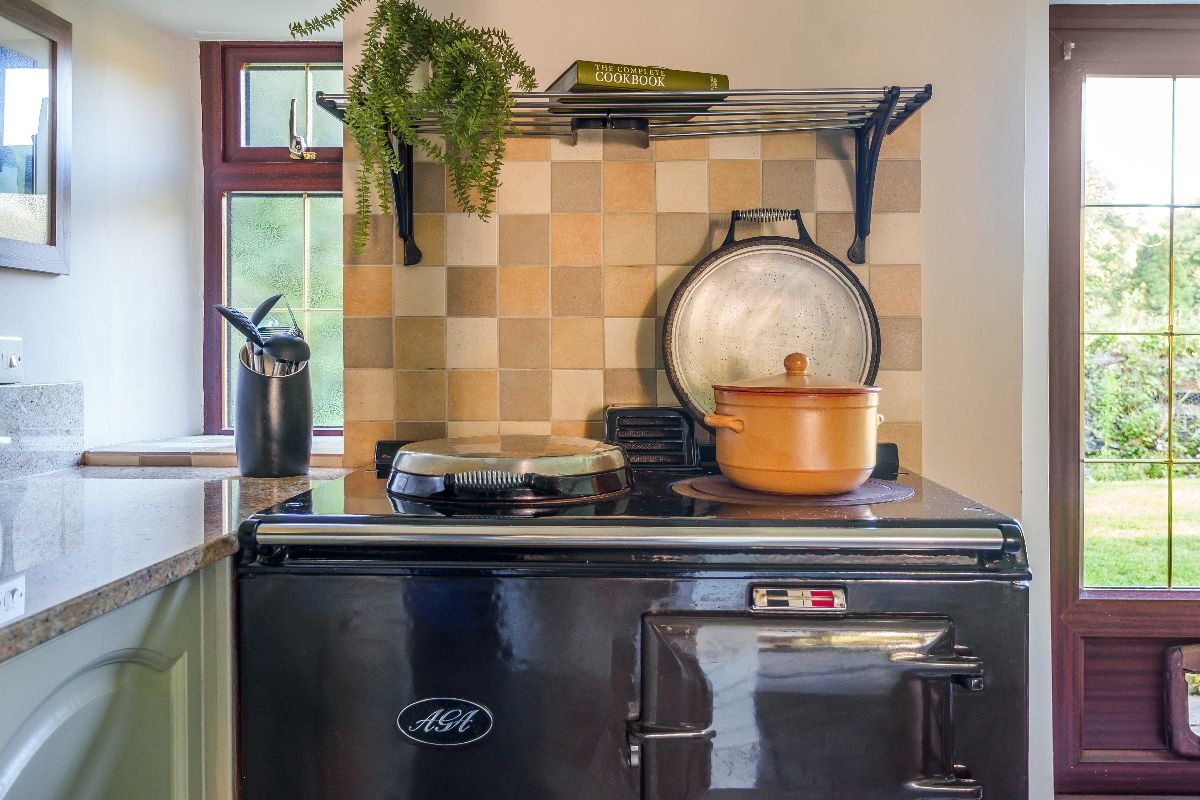 5 bed detached house for sale in Park Lane, Heytesbury, Warminster  - Property Image 2