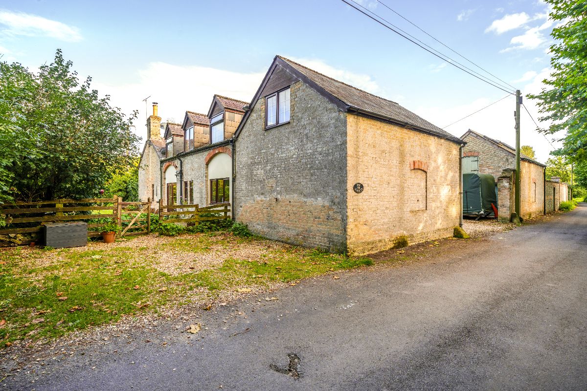 5 bed detached house for sale in Park Lane, Heytesbury, Warminster  - Property Image 27