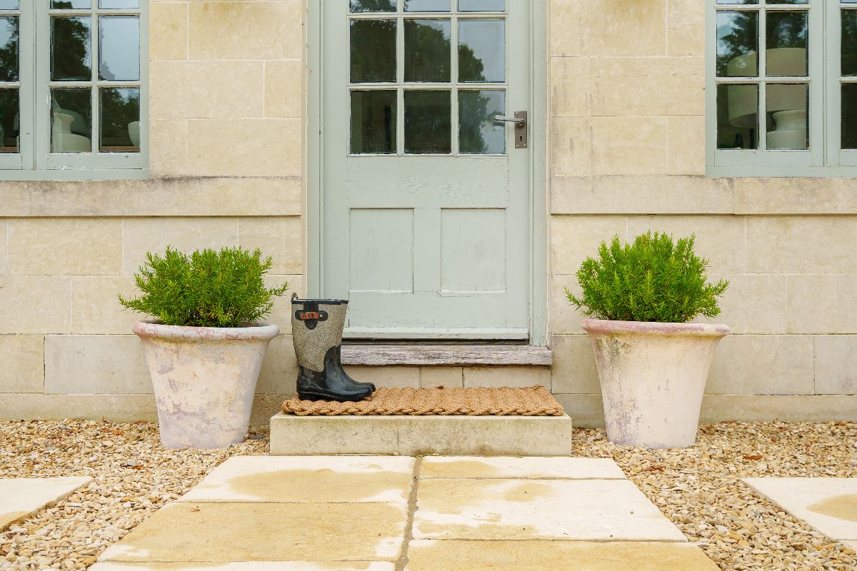 2 bed character property for sale in Garden Cottages, Wardour, Tisbury, Salisbury  - Property Image 2