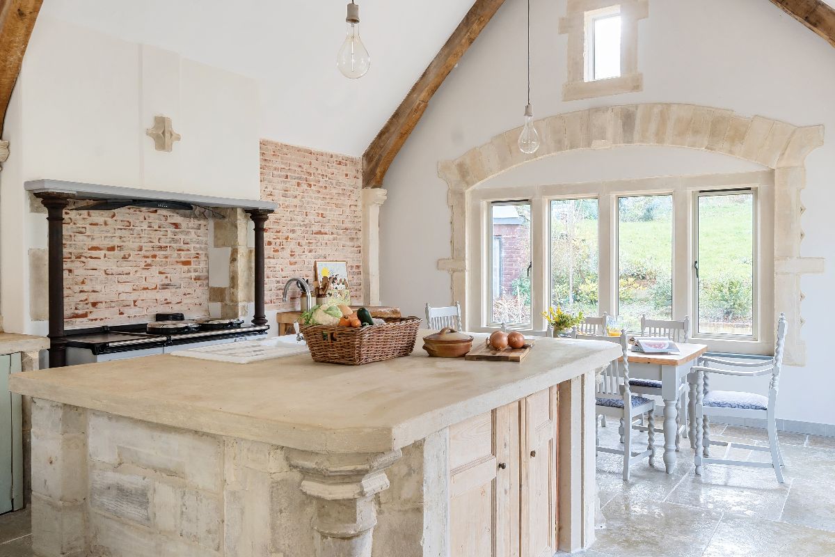 4 bed detached house for sale in Jesolo, Hanging Langford  - Property Image 9