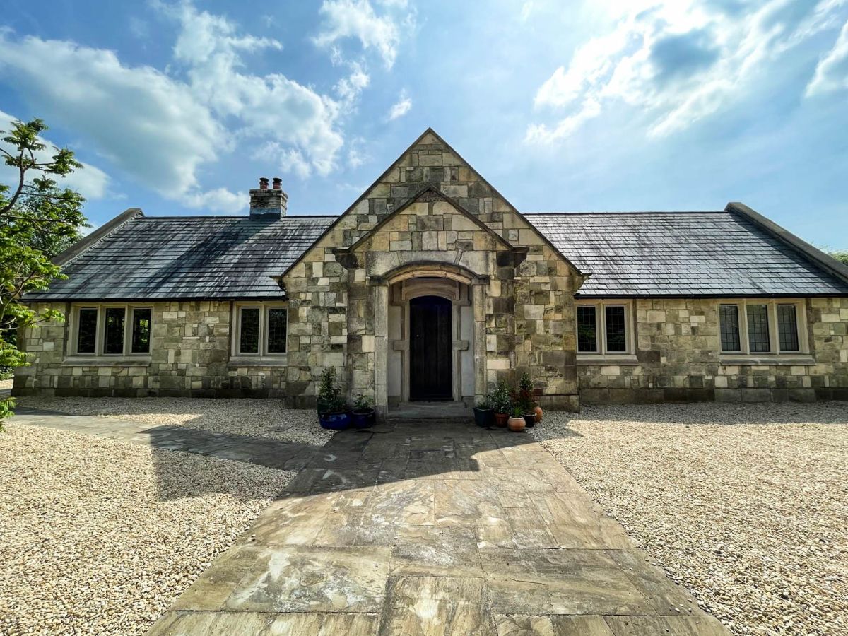 4 bed detached house for sale in Jesolo, Hanging Langford 33