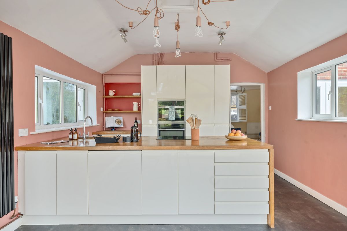 5 bed end of terrace house for sale in North Street, Wilton, Salisbury  - Property Image 3