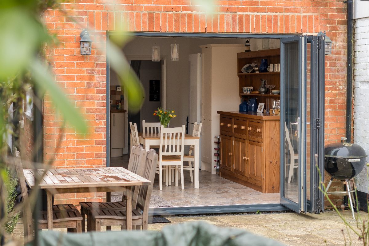 4 bed end of terrace house for sale in Albany Road, Salisbury  - Property Image 4