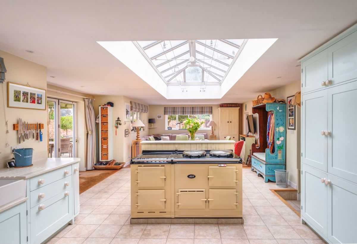 5 bed character property for sale in The Clock House 4