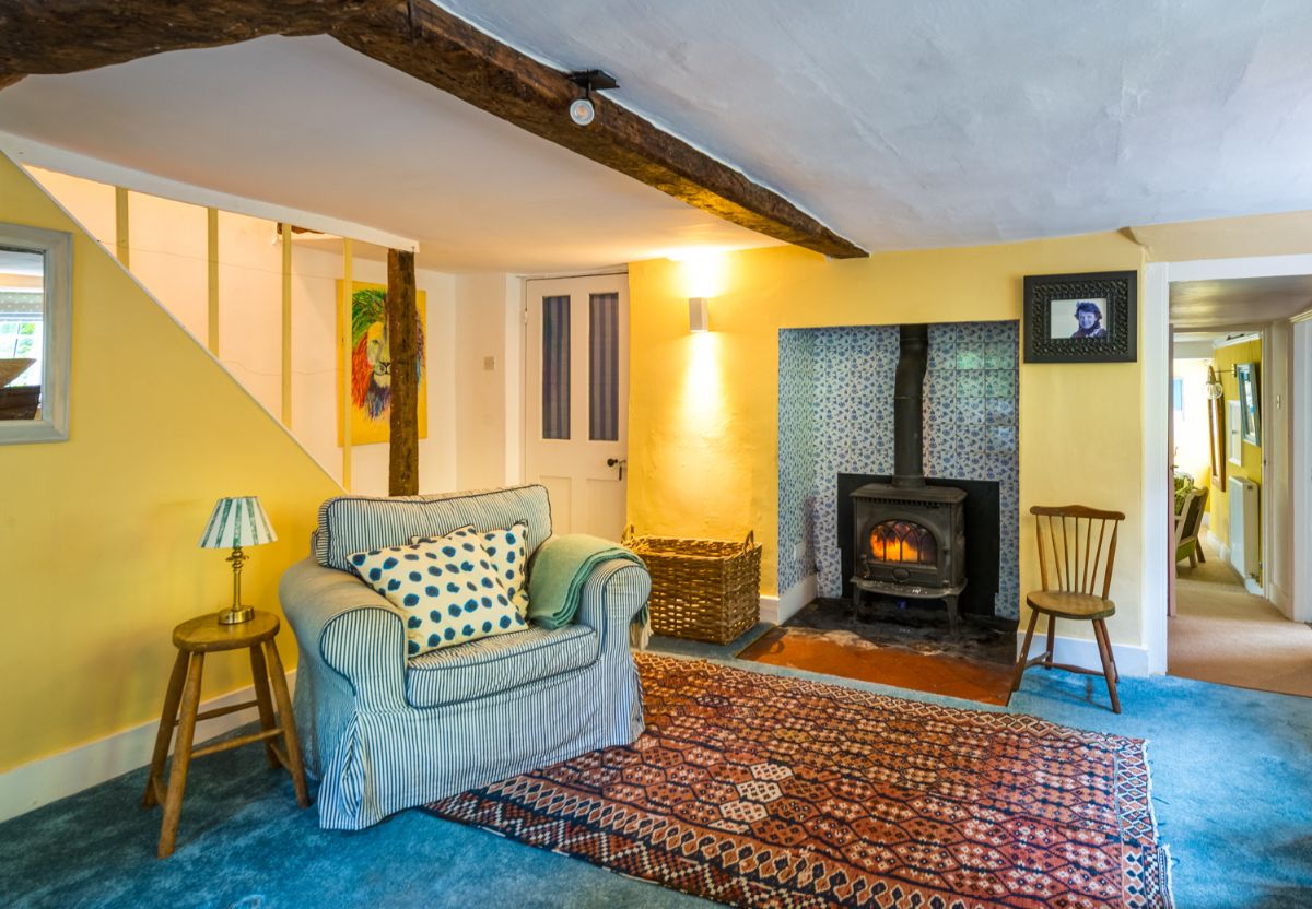 5 bed character property for sale in The Clock House 13