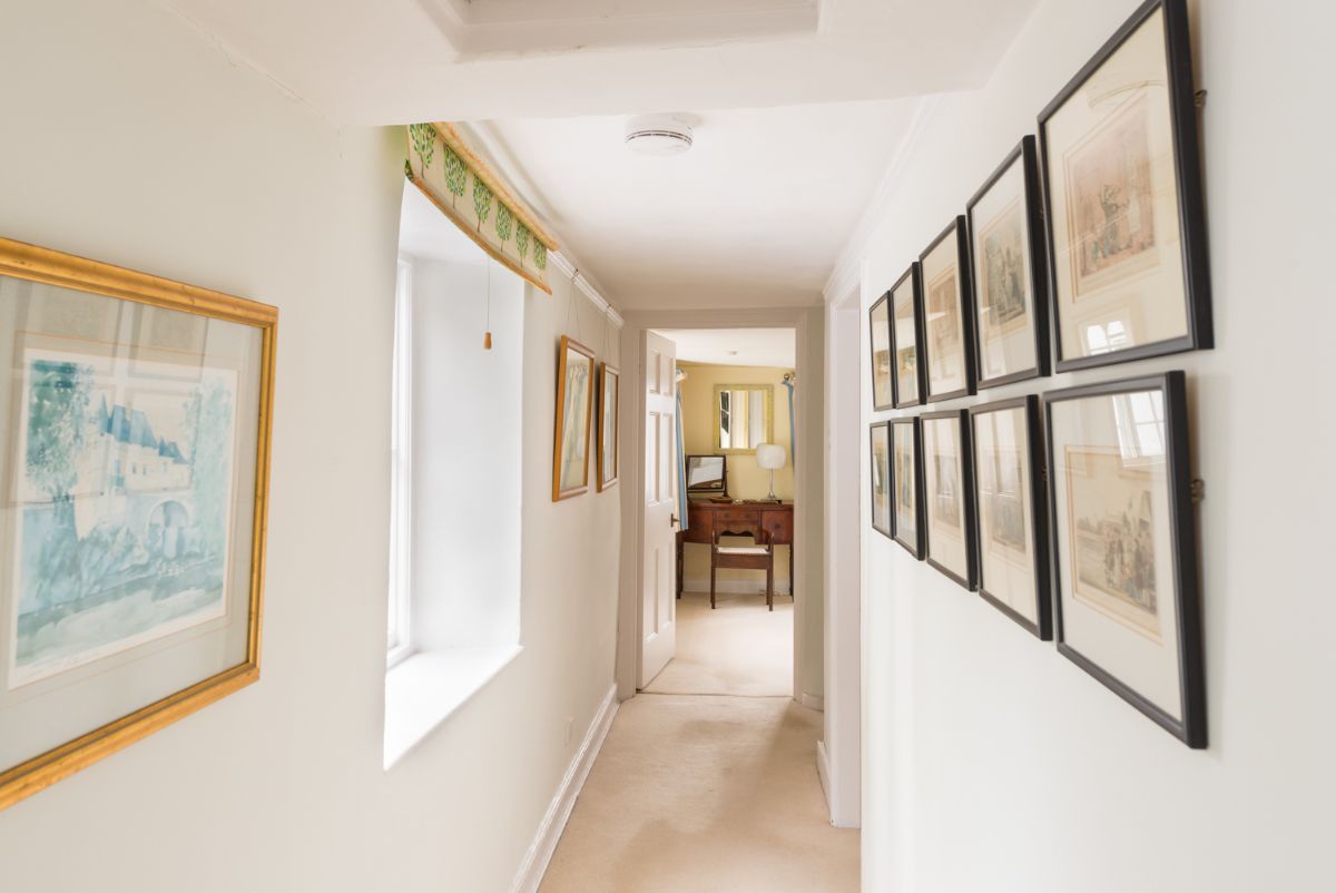 5 bed character property for sale in The Clock House 14