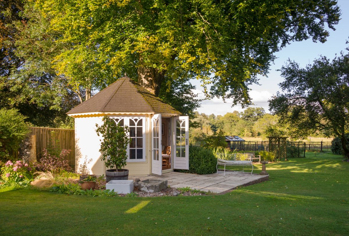 5 bed character property for sale in The Clock House 33