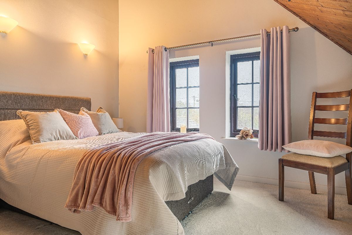 3 bed detached house for sale in Old Chapel, Barford St. Martin, Salisbury 3