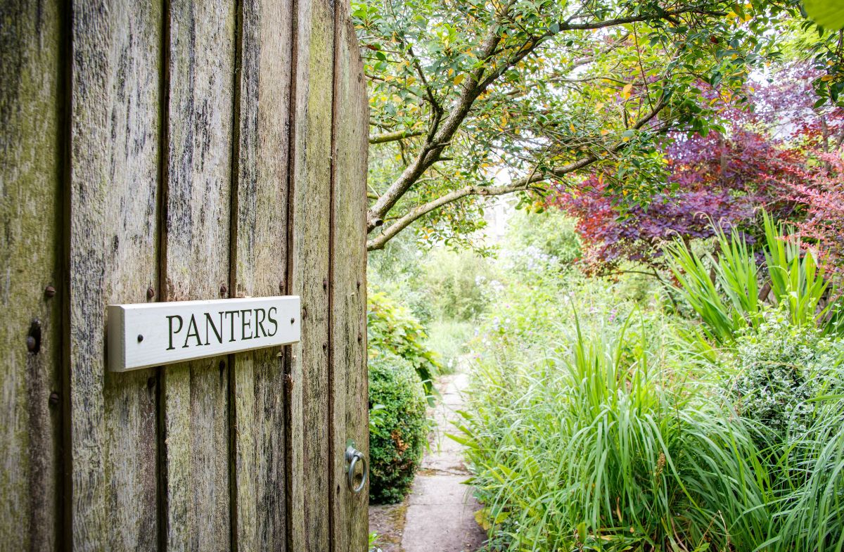 5 bed detached house for sale in Panters, Sutton Mandeville, Salisbury  - Property Image 2