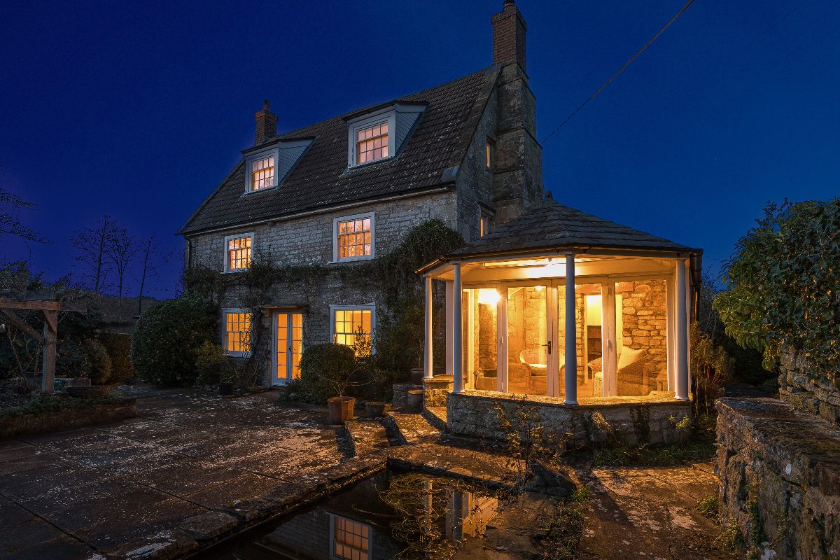 5 bed detached house for sale in Panters, Sutton Mandeville, Salisbury  - Property Image 12