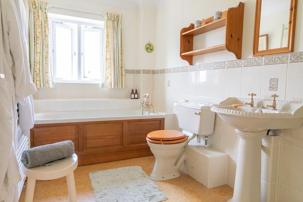 4 bed detached house for sale in Tottons, Homington Road, Coombe Bissett, Salisbury 3