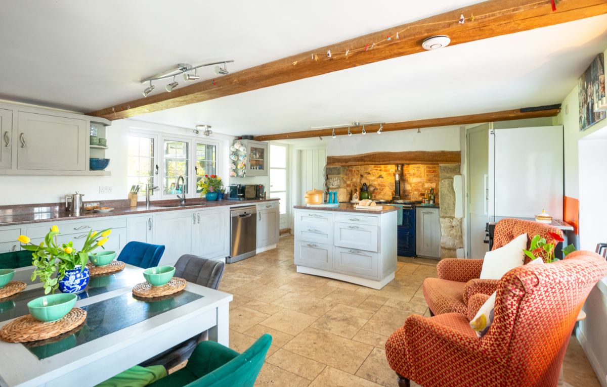 5 bed character property for sale in Brambles, South Street, Great Wishford, Salisbury  - Property Image 6