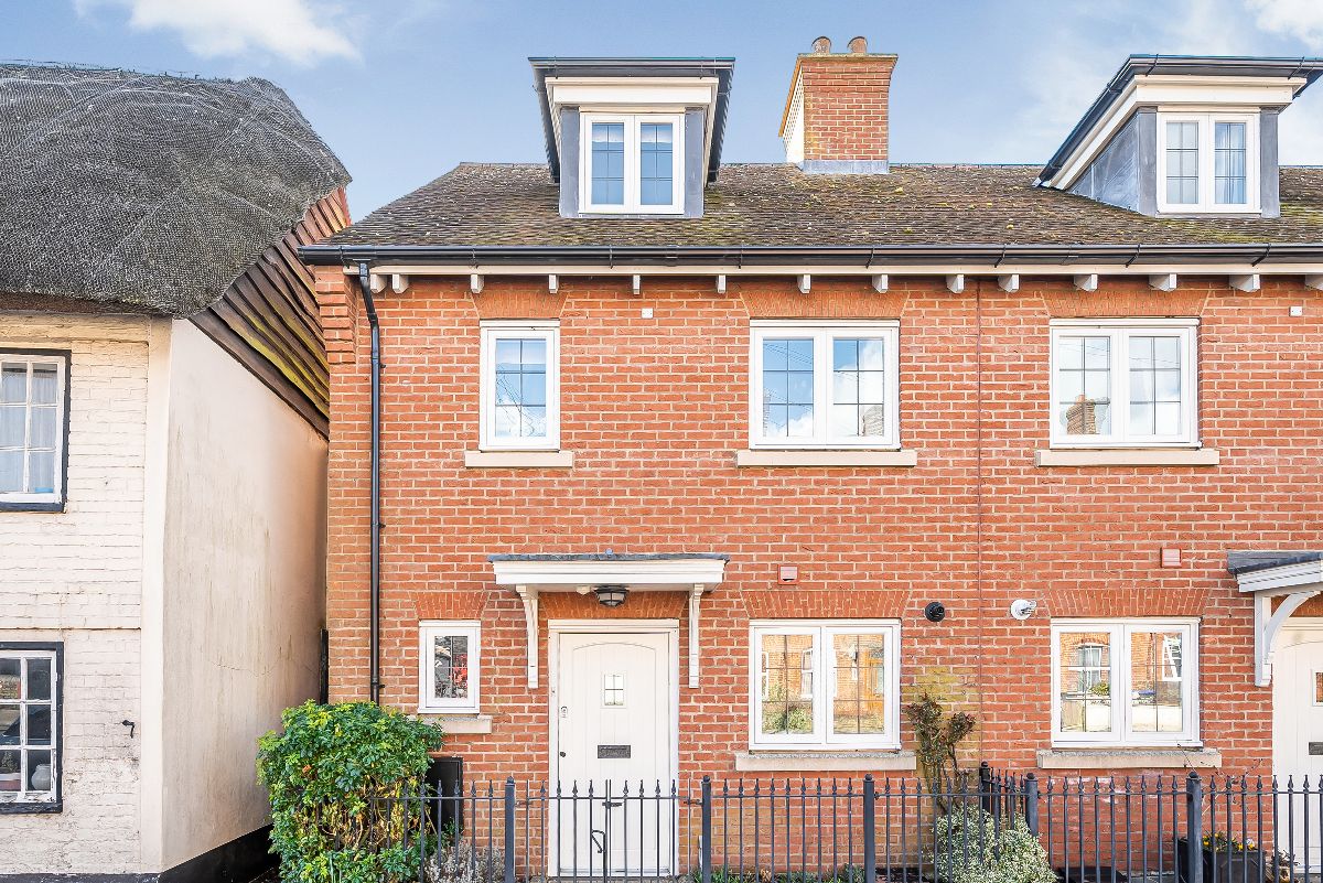 3 bed house for sale in Florence Mews, Wilton, Salisbury 16