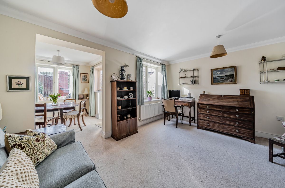 3 bed house for sale in Florence Mews, Wilton, Salisbury 4