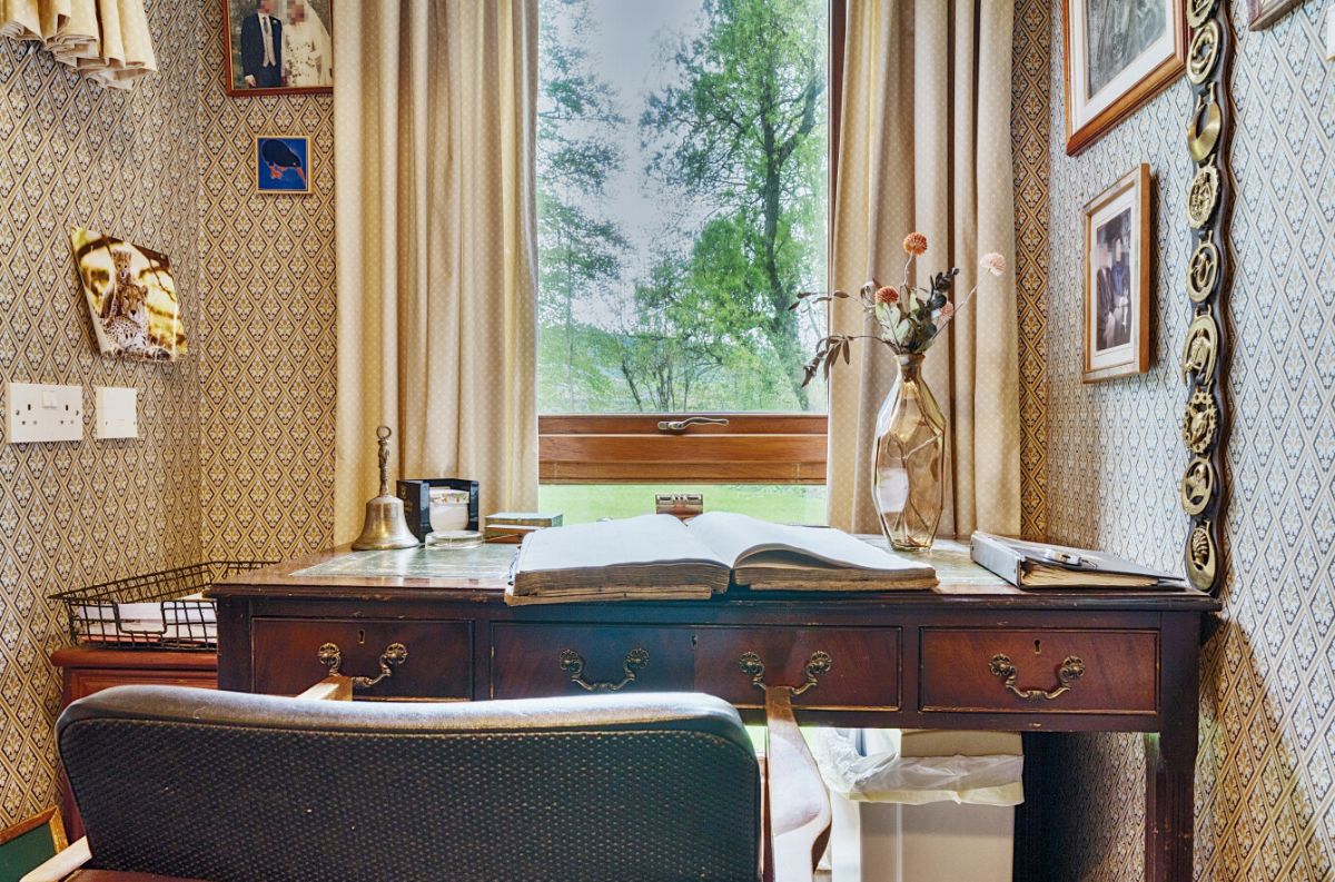 4 bed detached house for sale in Rectory Paddock, Little Langford, Salisbury  - Property Image 4