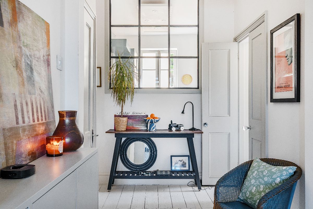 3 bed character property for sale in Bridge House, Tisbury, Salisbury 2