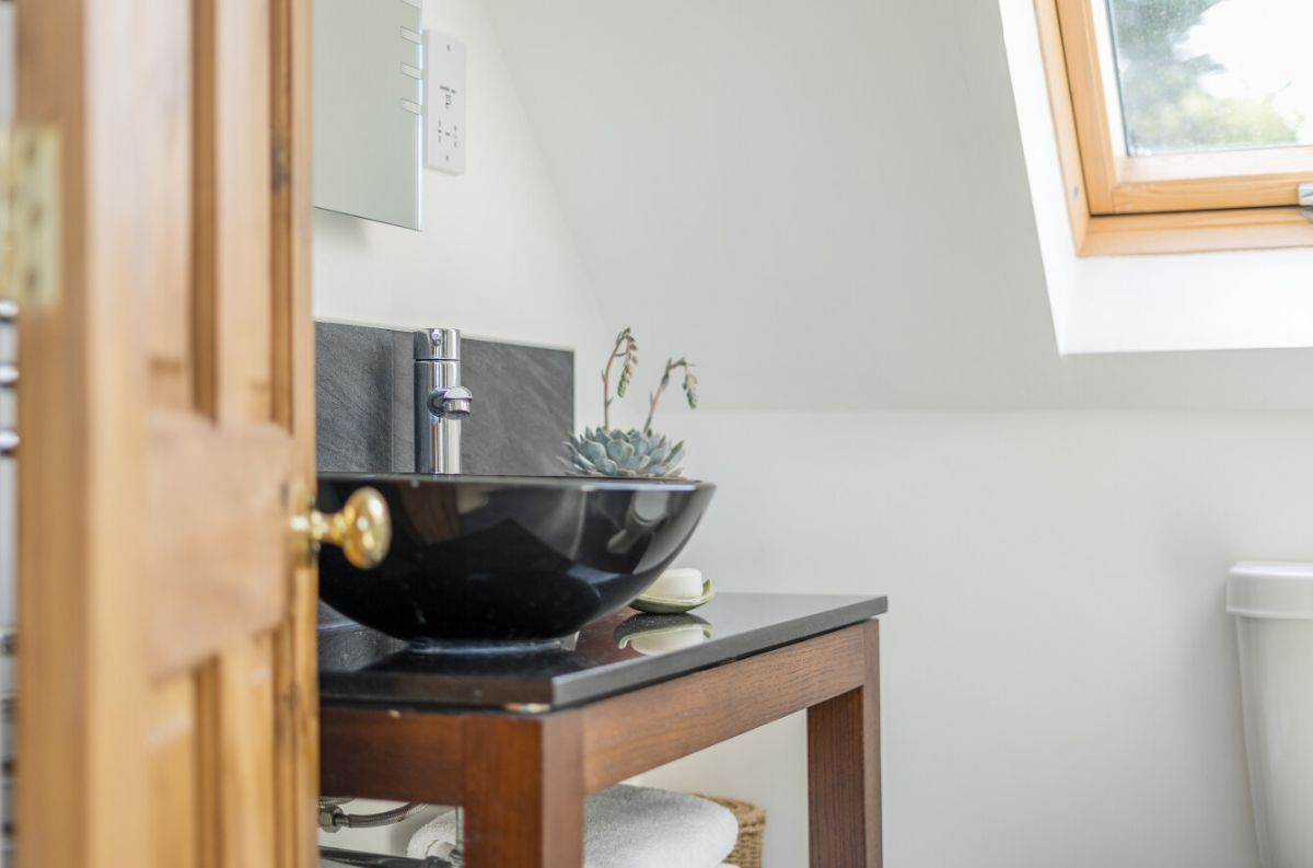 5 bed house for sale in Rock Lane, Warminster  - Property Image 21