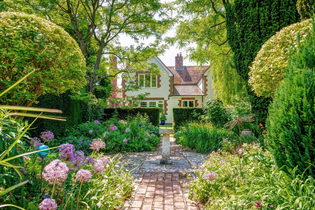 5 bed house for sale in Coombe Cottage, Hanging Langford Salisbury 18