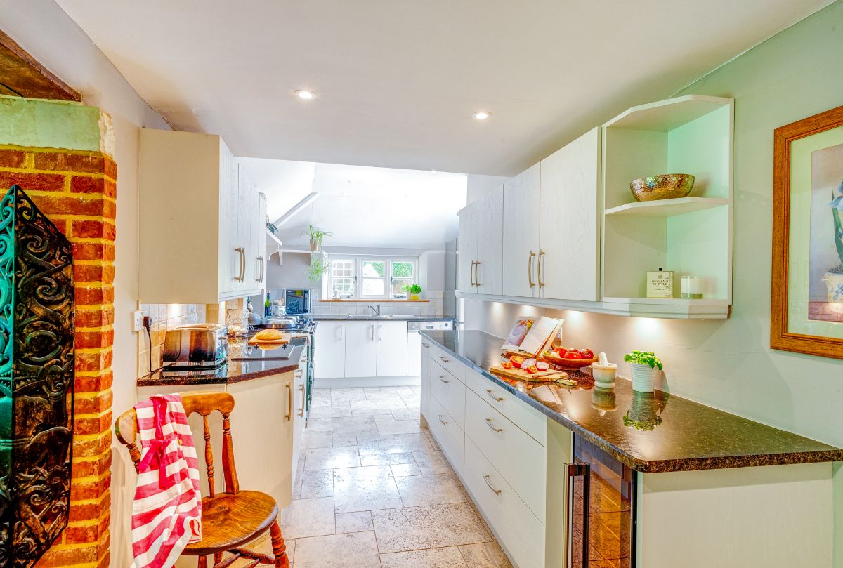 5 bed house for sale in Coombe Cottage, Hanging Langford Salisbury 5