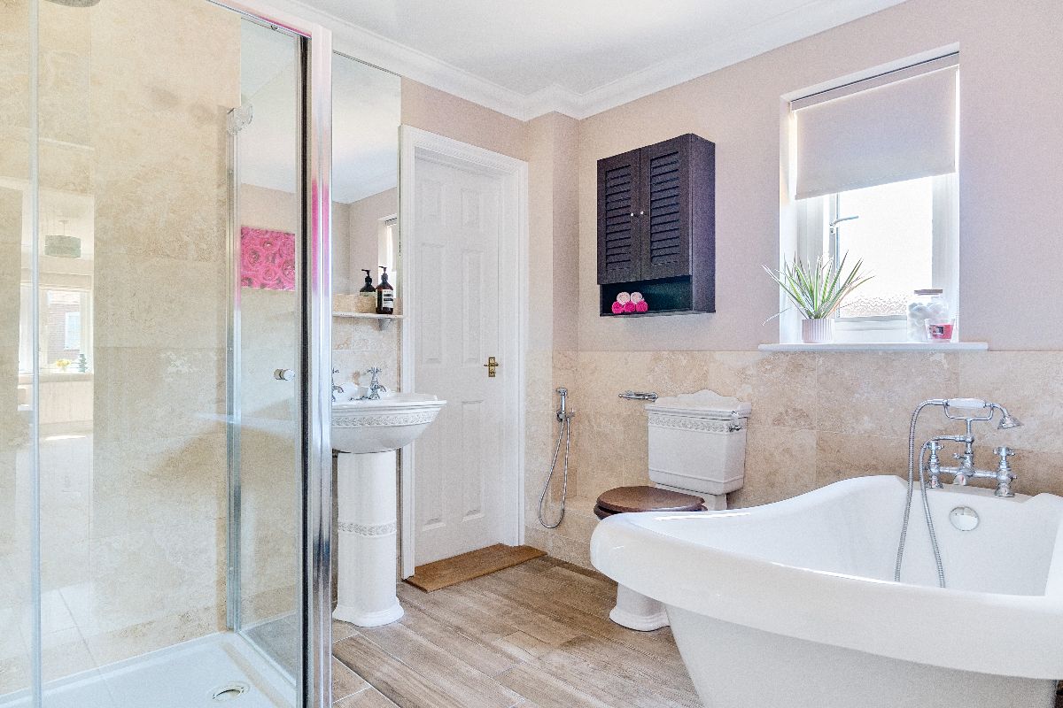 6 bed detached house for sale in Linden House, Amesbury 15