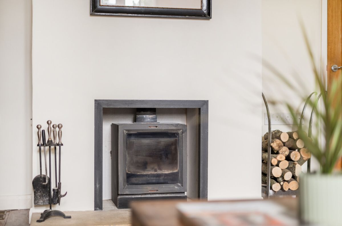 5 bed house for sale in The Old School, Winterbourne Stoke 6