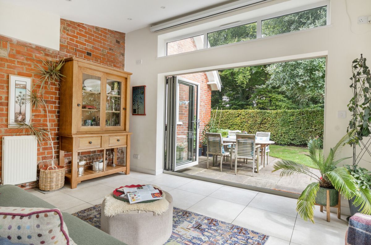 5 bed house for sale in The Old School, Winterbourne Stoke  - Property Image 17