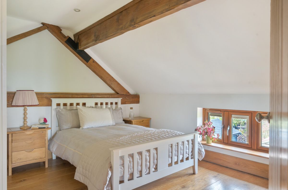 3 bed character property for sale in Field Barn, Fisherton De La Mere, Warminster  - Property Image 24