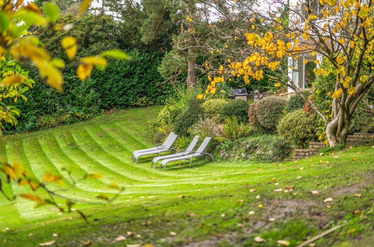 6 bed detached house for sale in Wylye House, Crockerton, Warminster 38