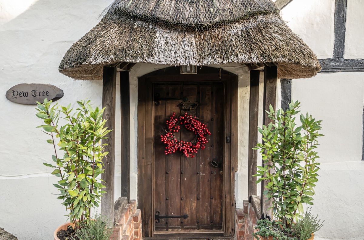 4 bed character property for sale in Yew Tree Cottage, Great Wishford 3