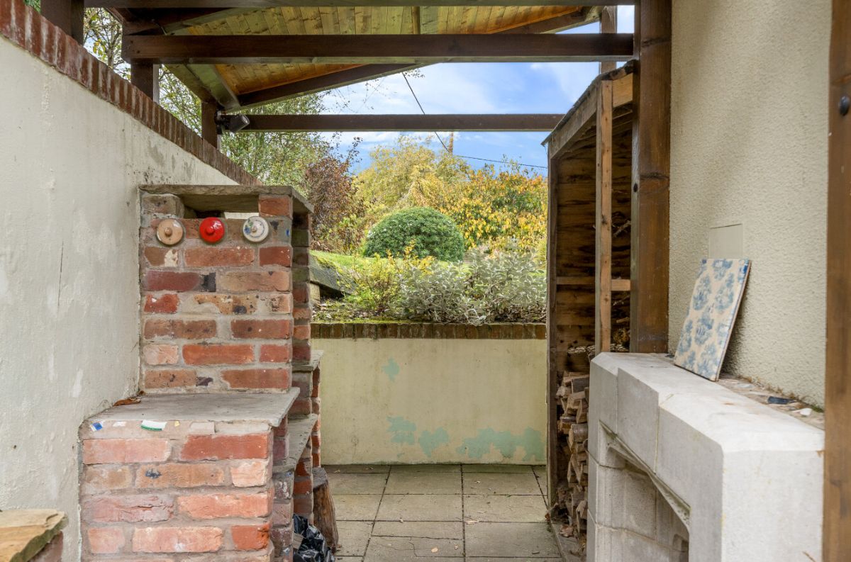 3 bed character property for sale in Cobb Cottage, Great Wishford, Salisbury  - Property Image 30