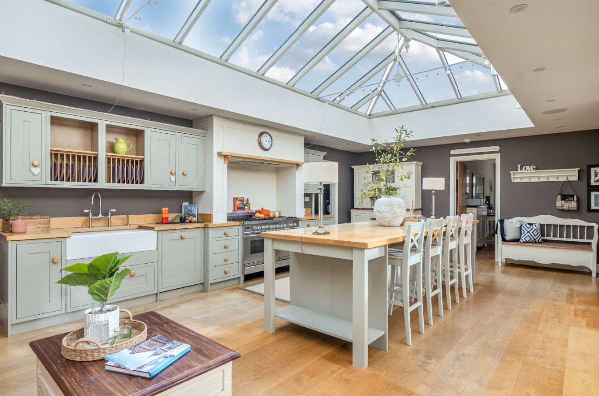 4 bed detached house for sale in Old Walls, Laverstock Park, Salisbury  - Property Image 13