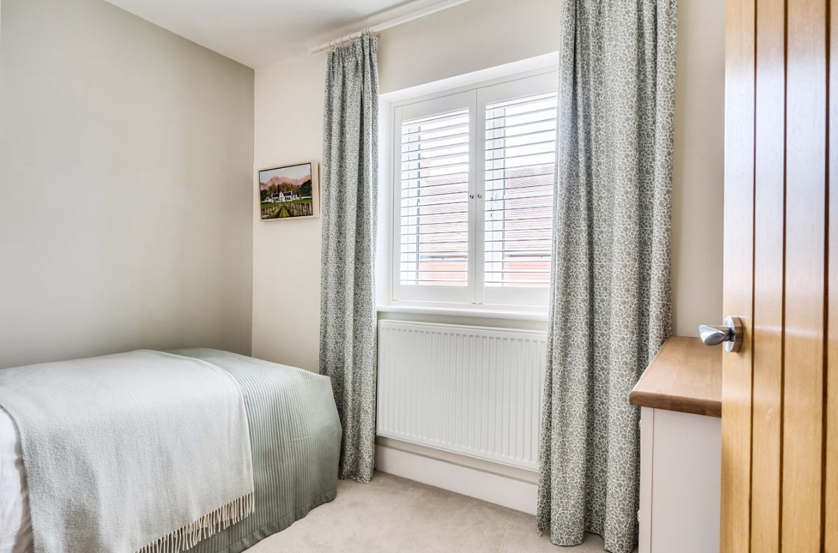 4 bed detached house for sale in 14 Castle Hill Lane, Bishopdown, Wiltshire, SP1 3GP 27