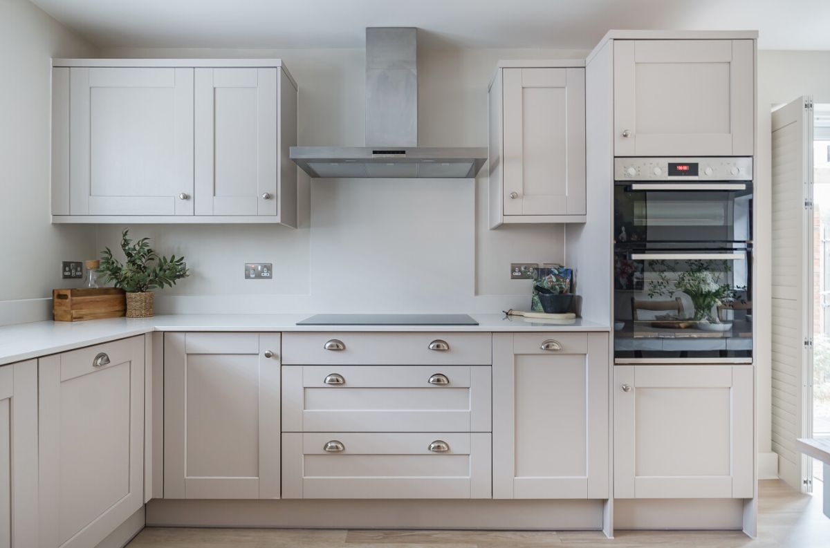 4 bed detached house for sale in 14 Castle Hill Lane, Bishopdown, Wiltshire, SP1 3GP  - Property Image 6