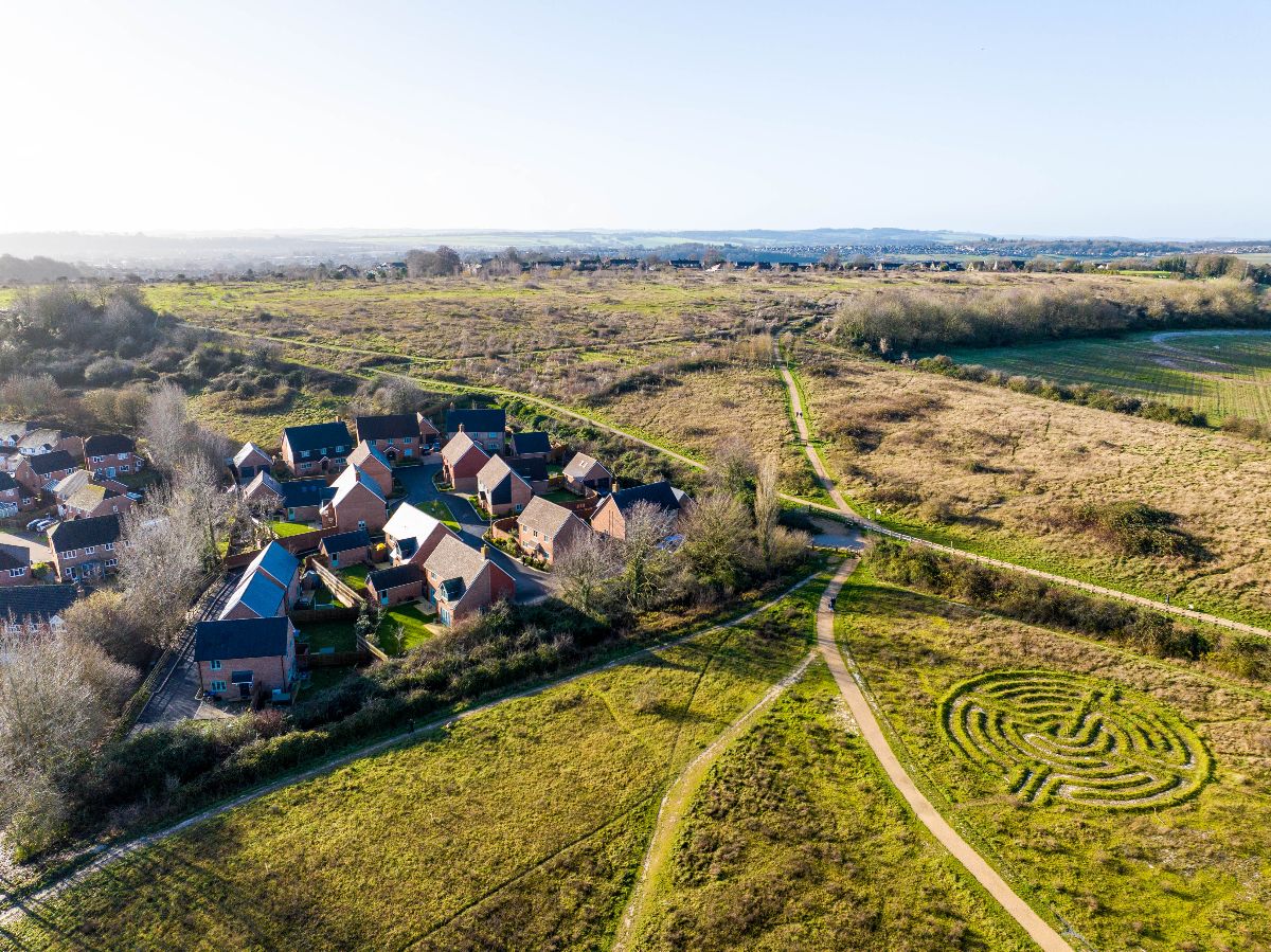 4 bed detached house for sale in 14 Castle Hill Lane, Bishopdown, Wiltshire, SP1 3GP 42