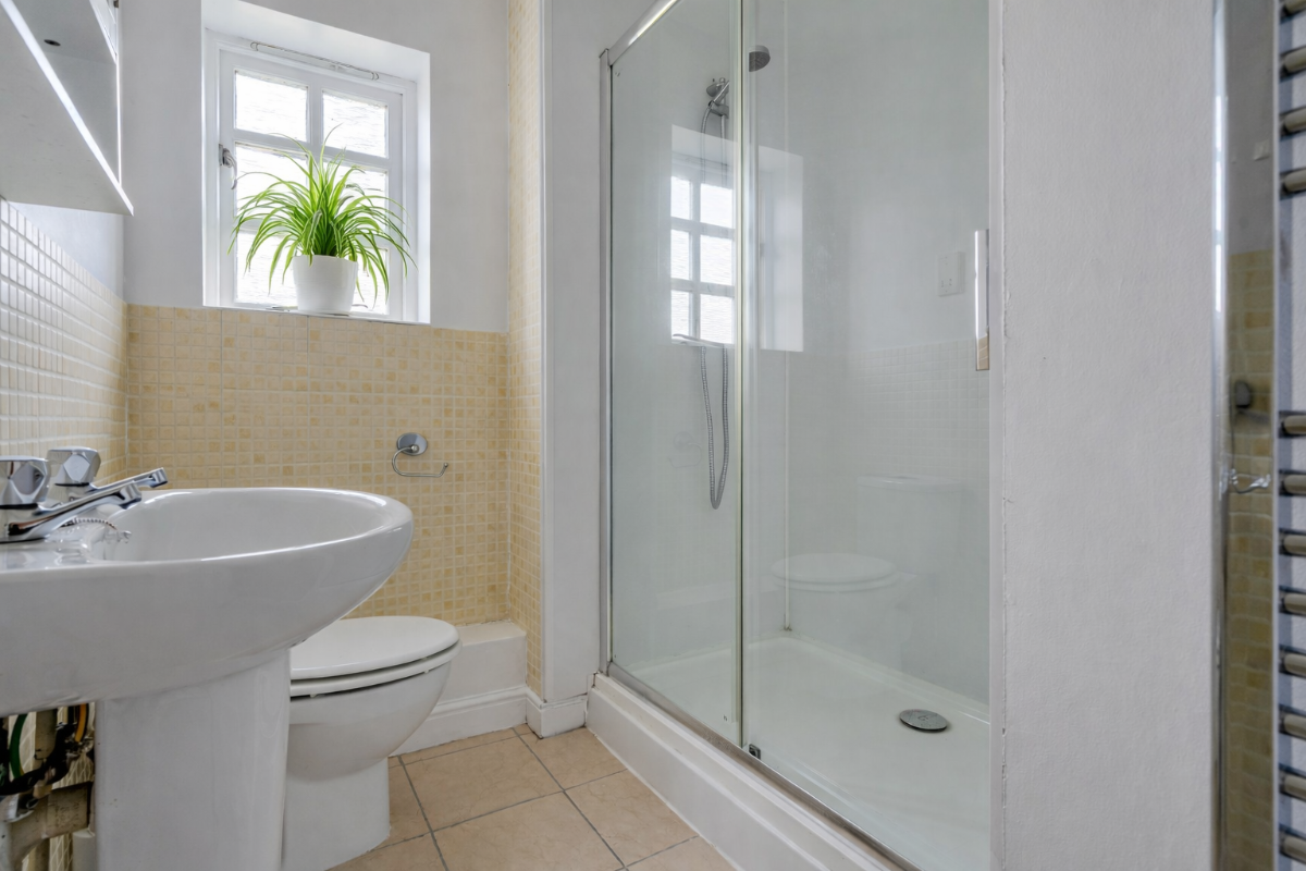 4 bed detached house for sale in Corner Cottage, 4 Catherine Court 12