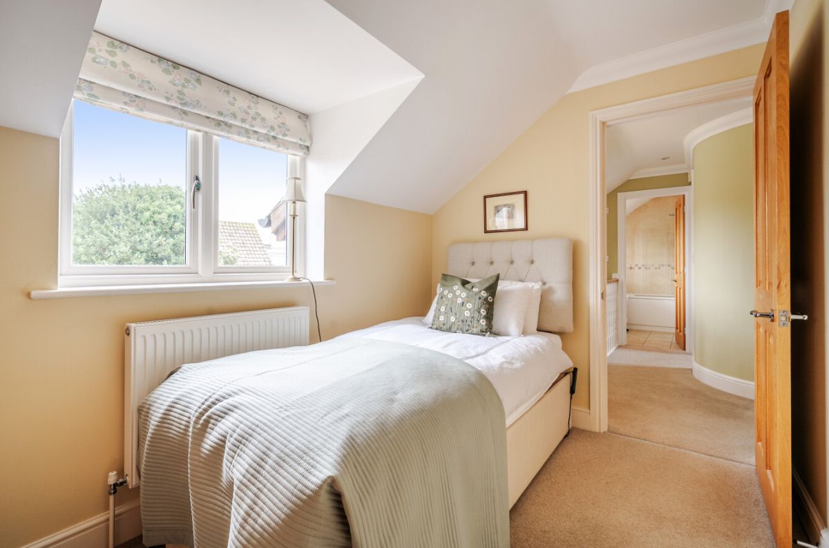 3 bed semi-detached house for sale in 2c Crow Lane, Wilton 23