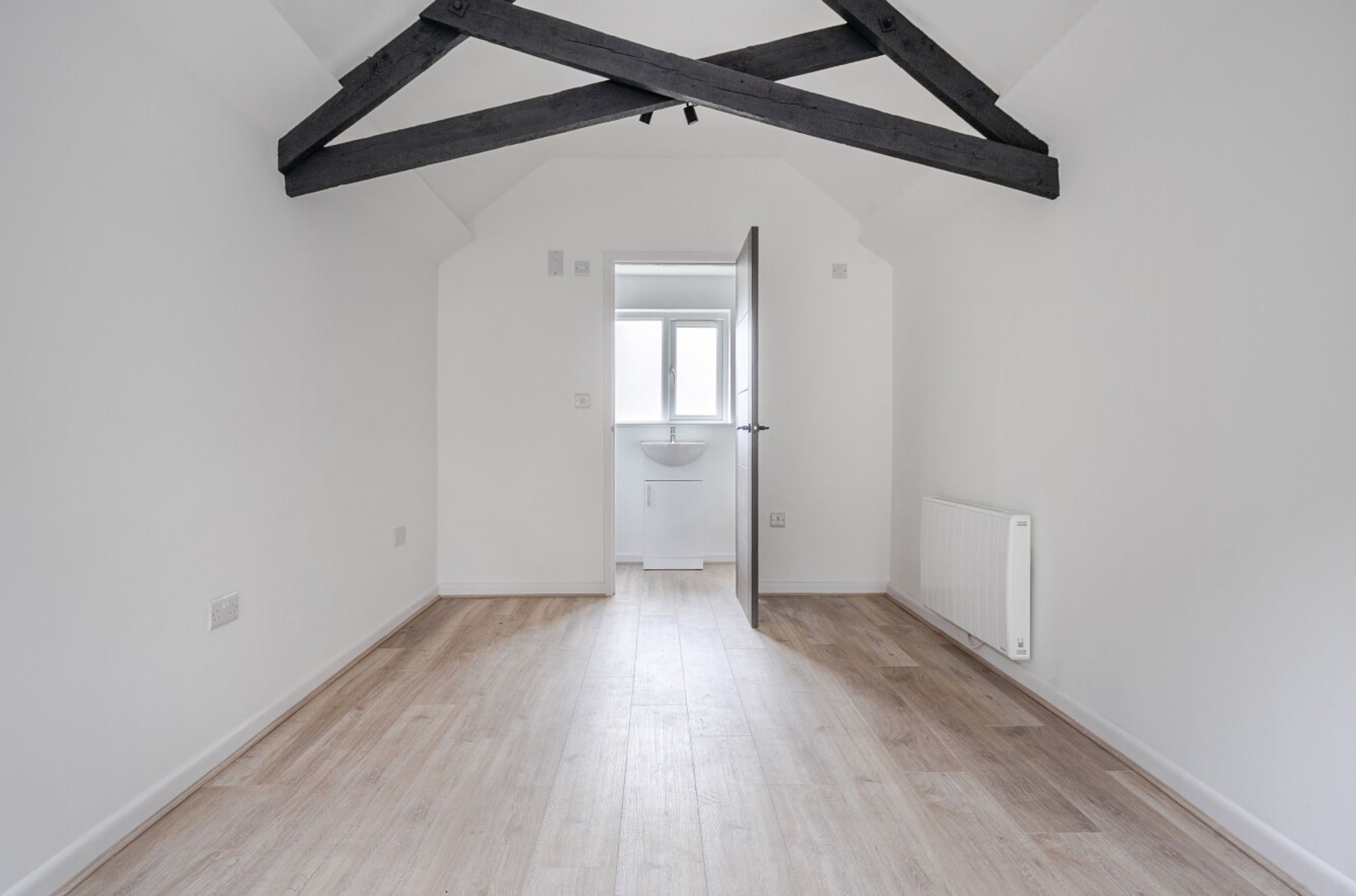 3 bed detached bungalow for sale in Great Wishford, Salisbury, SP2  - Property Image 26