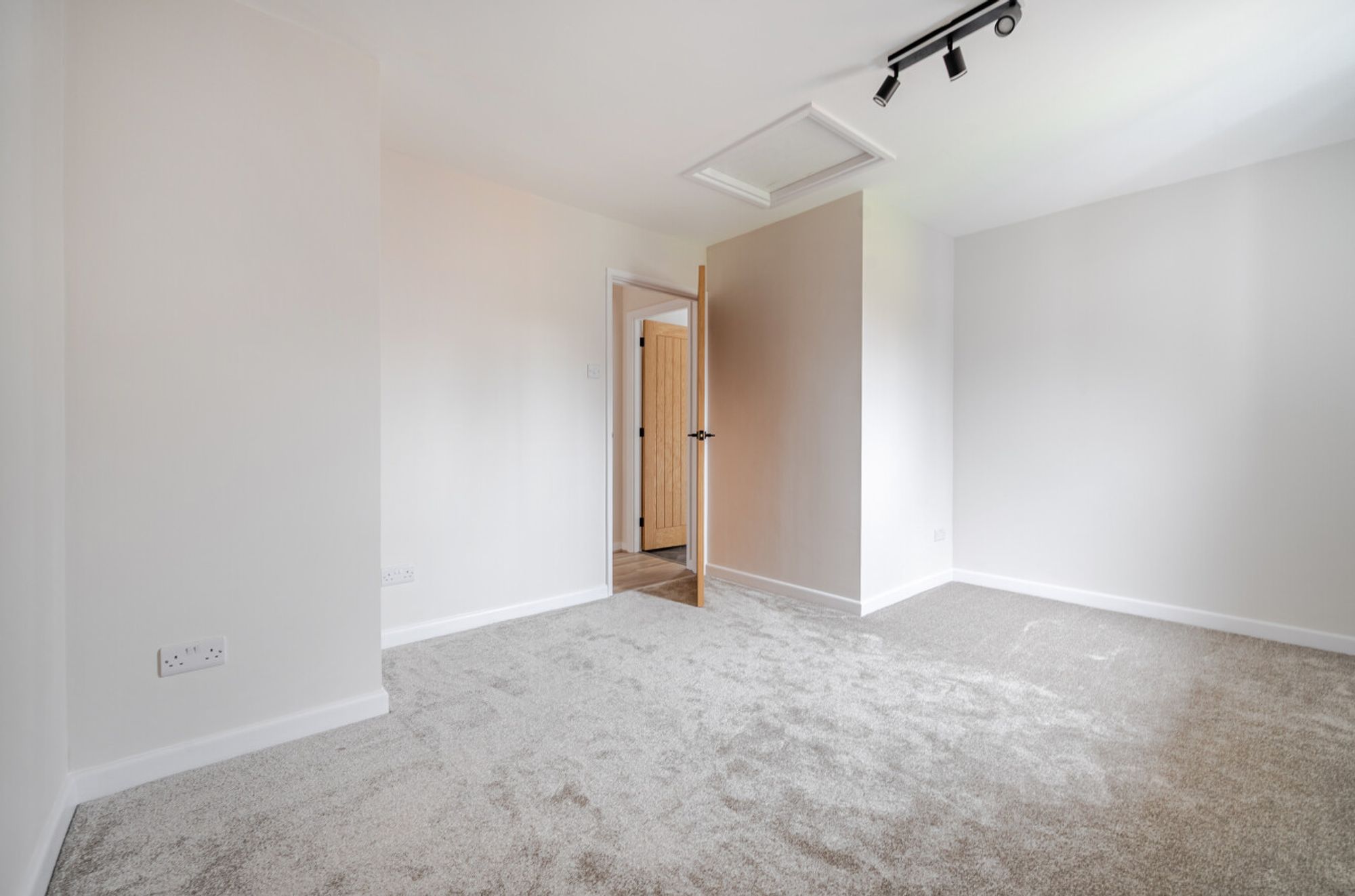 3 bed detached bungalow for sale in Great Wishford, Salisbury, SP2 24