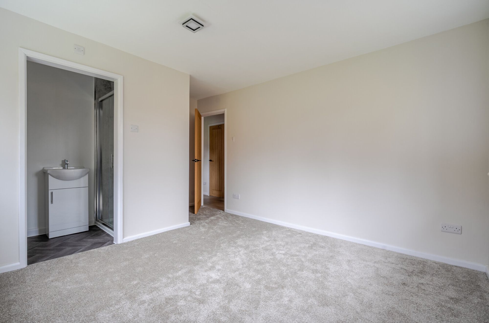 3 bed detached bungalow for sale in Great Wishford, Salisbury, SP2  - Property Image 19