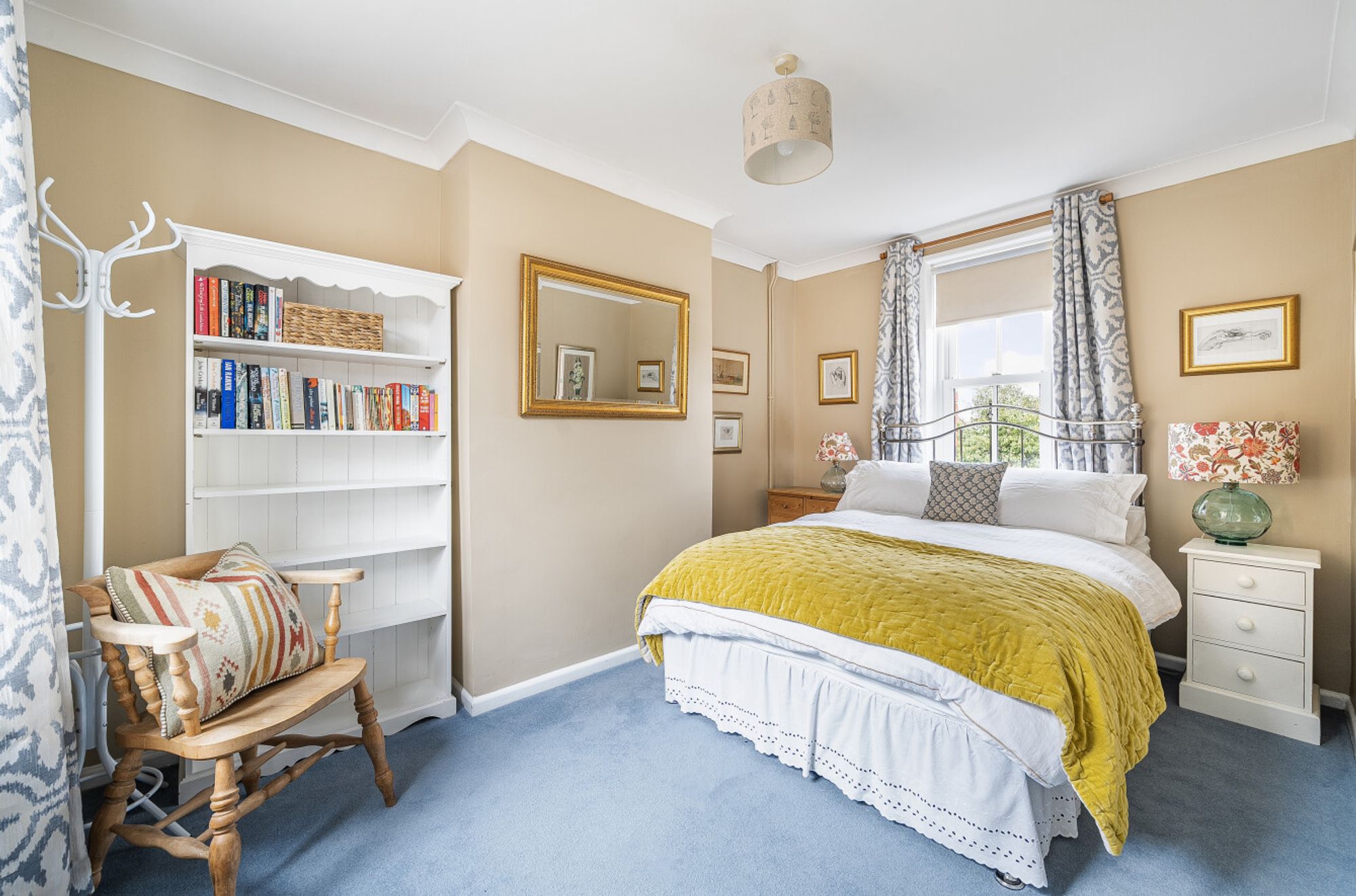 2 bed semi-detached house for sale in North Street, Wilton, SP2 15